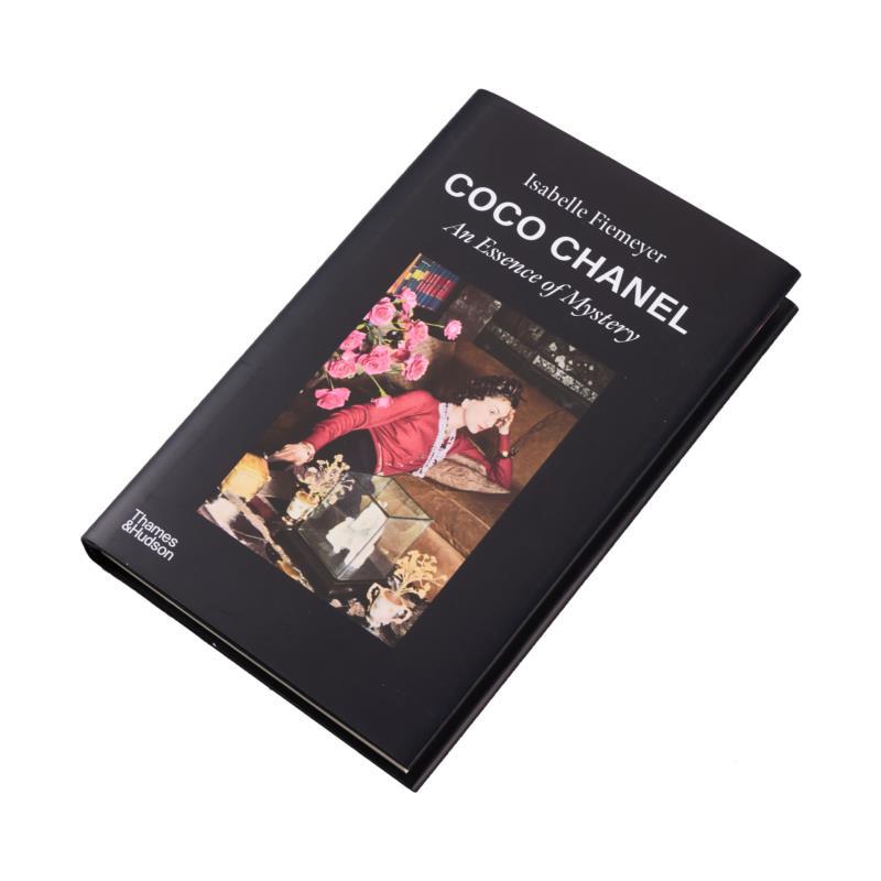 Coco Chanel An Essence Of Myst - Photography Book review and price